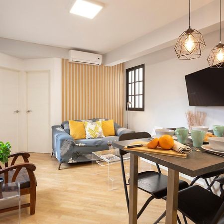 Coqueto Apartamento Junto A Calle Larios By Rent Me มาลากา ภายนอก รูปภาพ