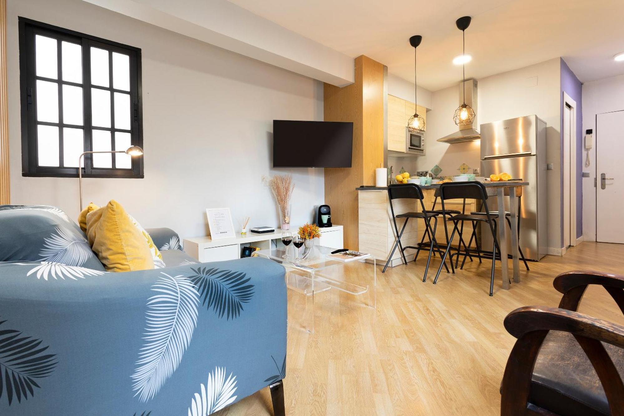 Coqueto Apartamento Junto A Calle Larios By Rent Me มาลากา ภายนอก รูปภาพ
